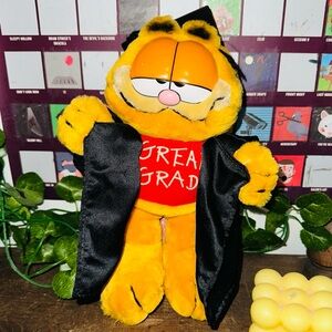 Vintage Garfield Great Grad Graduation Plush Toy